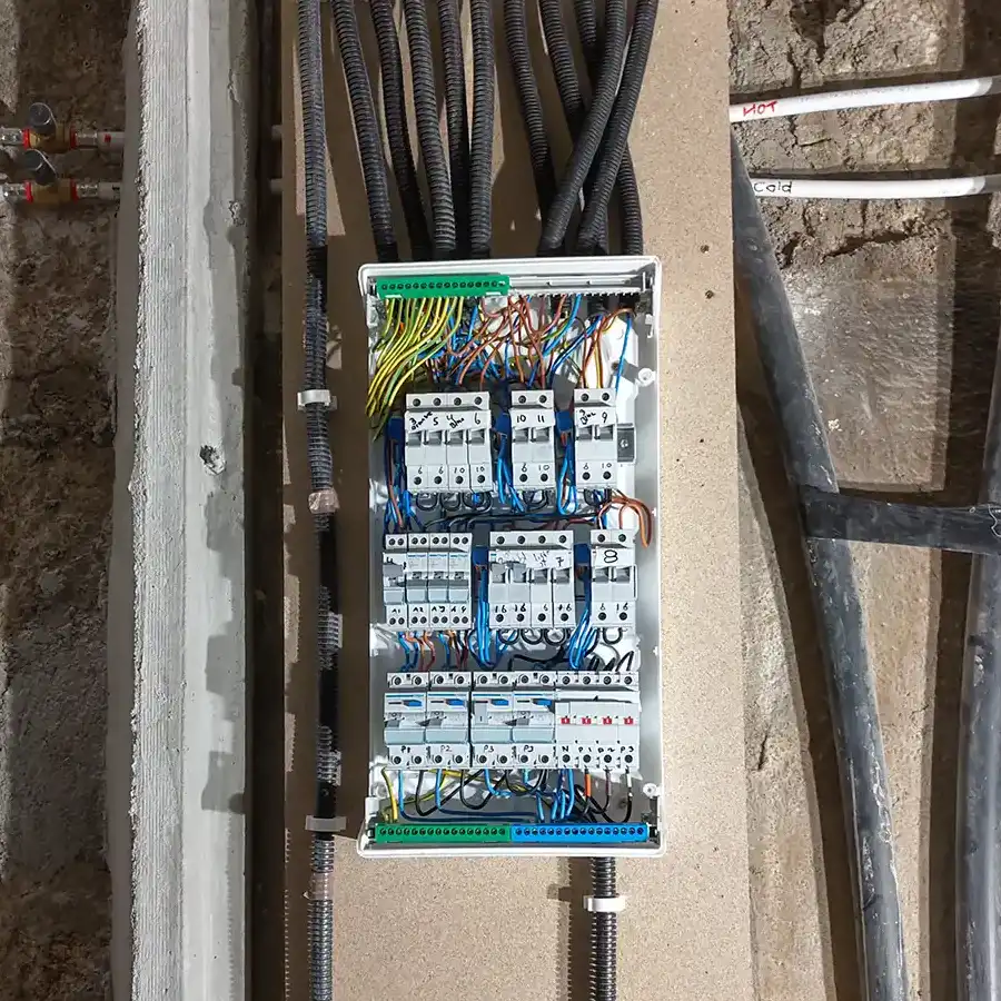 new, wiring, modular system, solar panels, batteries, renewable energy