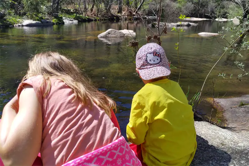 Relax, read a book, enjoy each other, take part in a workshop or explore the mountains!