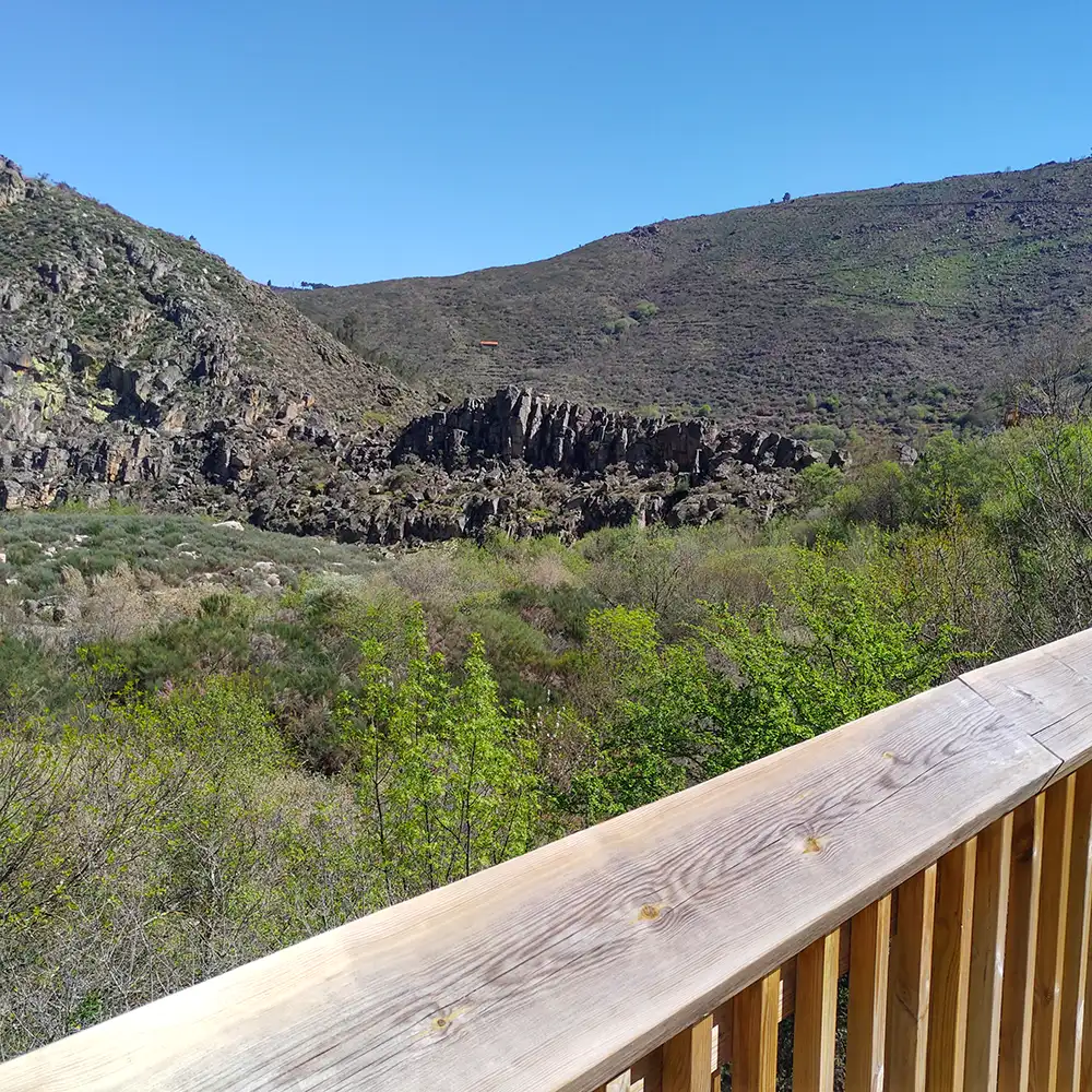 Paisagem agreste e selvagem, convite à descoberta da natureza intocada da região.